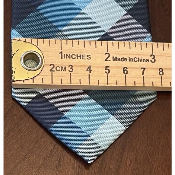 Bill Robinson Hand Made 100% Polyester Men’s Neck Tie Made In China - Picture 4 of 9